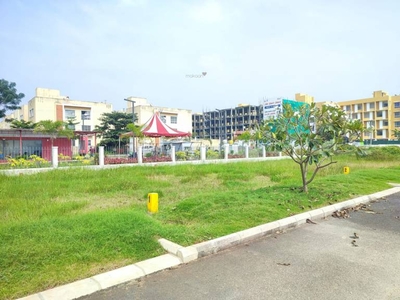 1000 sq ft Completed property Plot for sale at Rs 48.90 lacs in Project in Selaiyur, Chennai