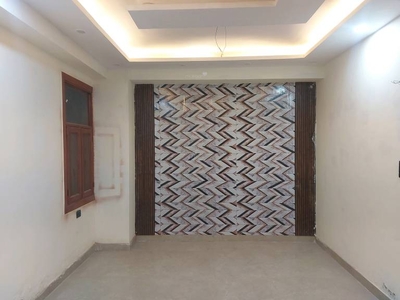 1050 sq ft 2 BHK 2T West facing Completed property Apartment for sale at Rs 37.50 lacs in Hometech Pride in Sector 73, Noida