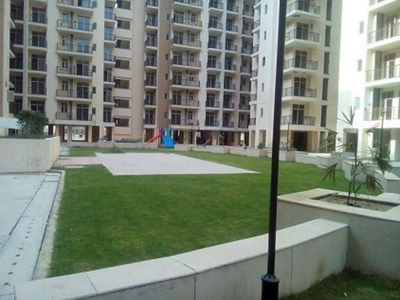 1455 sq ft 3 BHK 2T Completed property Apartment for sale at Rs 1.16 crore in Skytech Matrott in Sector 76, Noida