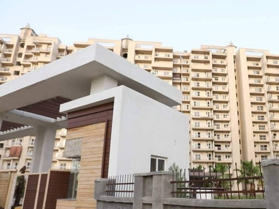 1900 sq ft 3 BHK 3T Apartment for sale at Rs 2.00 crore in Tashee Capital Gateway in Sector 110A, Gurgaon