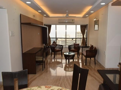 2 BHK Flat for rent in Bandra West, Mumbai - 850 Sqft