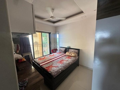 2 BHK Flat for rent in Kandivali West, Mumbai - 680 Sqft