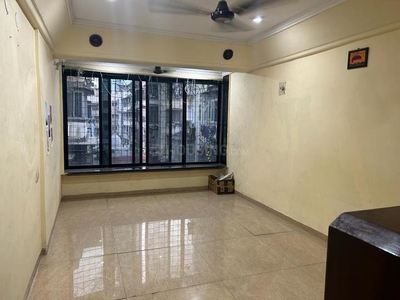 2 BHK Flat for rent in Mahim, Mumbai - 850 Sqft
