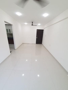 2 BHK Flat for rent in Vile Parle East, Mumbai - 900 Sqft