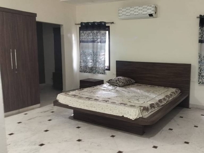 2000 sq ft 3 BHK 3T Apartment for rent in Project at Jubilee Hills, Hyderabad by Agent Sahara Real Estate Consultants