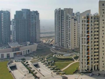 2480 sq ft 3 BHK 3T NorthEast facing Apartment for sale at Rs 3.70 crore in Unitech The Close North in Sector 50, Gurgaon