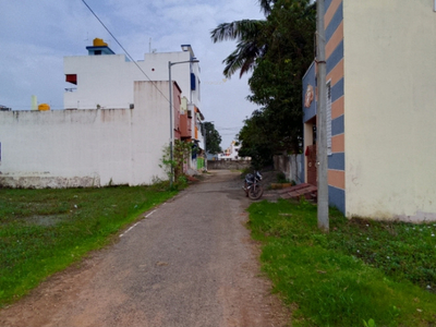 650 sq ft South facing Plot for sale at Rs 23.00 lacs in Project in Puzhal, Chennai
