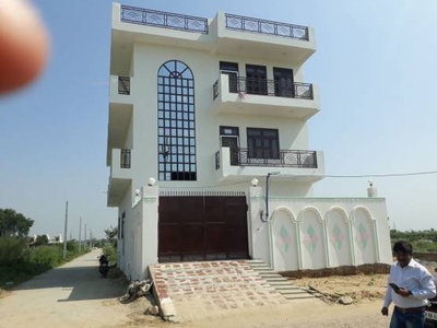 900 sq ft NorthEast facing Plot for sale at Rs 25.00 lacs in SS Sri Krishna Enclave in Phase 2 Noida Extension, Noida