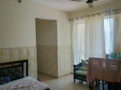 960 sq ft 2 BHK 2T Apartment for sale at Rs 65.00 lacs in Jaypee Kosmos in Sector 134, Noida