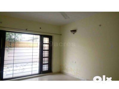 brand new with lift 3 bhk attach bath