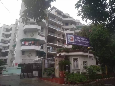 1800 sq ft 3 BHK 2T NorthEast facing Apartment for sale at Rs 2.00 crore in Reputed Builder Badhwar Apartments in Sector 6 Dwarka, Delhi