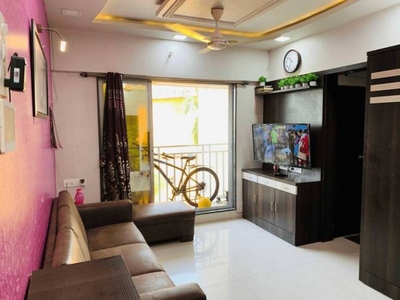 600 sq ft 1 BHK 2T West facing Apartment for sale at Rs 1.05 crore in Oxford Navrang Heights in Kandivali West, Mumbai