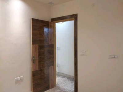 650 sq ft 2 BHK 1T Apartment for sale at Rs 60.00 lacs in Project in Paschim Vihar, Delhi