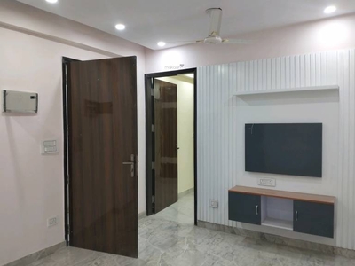 700 sq ft 2 BHK 2T Completed property BuilderFloor for sale at Rs 50.00 lacs in Rathi Builder And Developers in Mahavir Enclave, Delhi