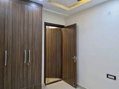 800 sq ft 3 BHK 2T East facing Completed property Apartment for sale at Rs 43.00 lacs in G3 Builders Floor in Dwarka Mor, Delhi