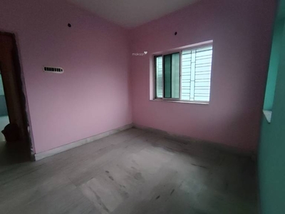 840 sq ft 2 BHK 2T SouthEast facing Completed property Apartment for sale at Rs 35.00 lacs in Project in Hussainpur, Kolkata