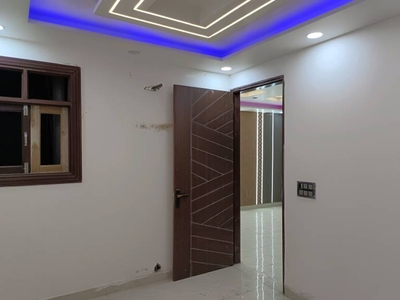 950 sq ft 3 BHK 2T SouthEast facing BuilderFloor for sale at Rs 49.11 lacs in Project in Burari, Delhi