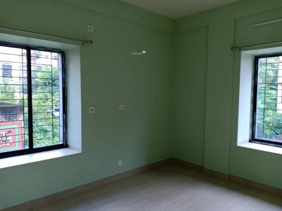980 sq ft 2 BHK 2T SouthEast facing Apartment for sale at Rs 67.00 lacs in Project in Golf Green, Kolkata
