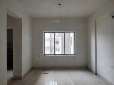 992 sq ft 2 BHK 2T East facing Apartment for sale at Rs 49.75 lacs in Magnolia Oxygen in Rajarhat, Kolkata