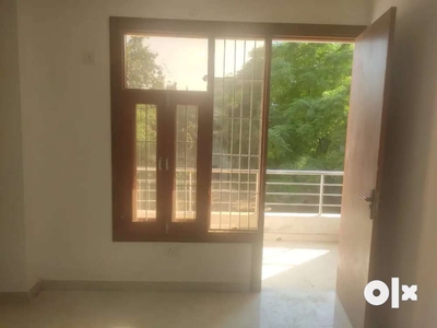 3 BHK builder floor for sale in vasundhara