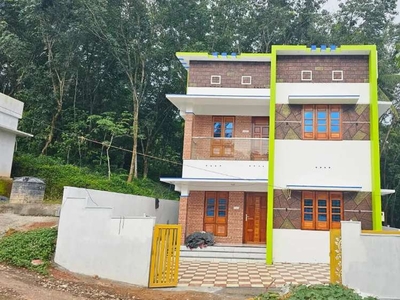 Pravachambalam Valiyarathala road | 3BHK House