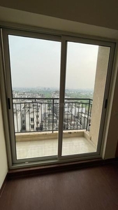 3 BHK Flat for rent in Wave City, Ghaziabad - 1340 Sqft