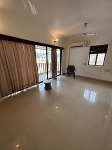 4 BHK Flat for rent in Khar West, Mumbai - 2600 Sqft