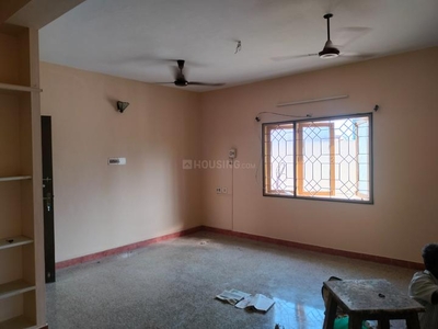 2 BHK Flat for rent in Velachery, Chennai - 1250 Sqft