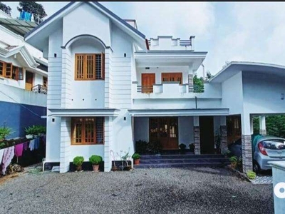 10.9 cent 3 BHK ready to occupy house