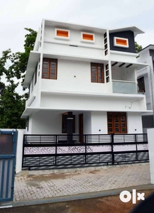 3.500cent plot with 1850 3BHK house for sale at Udayamperoor