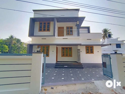 4 CENT 3 + 1 BEDROOM ATTACHED NEW HOUSE FOR SALE @ MARAMPILLY