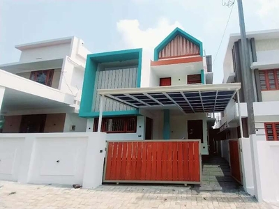 4bhk new villa sale kakkanad pukkattupady