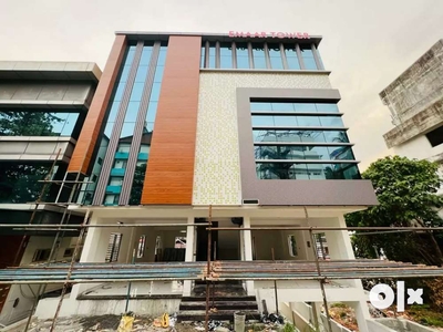 COMMERCIAL BUILDING FOR SALE AT KAKKANAD