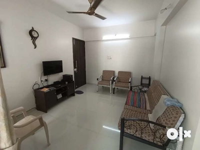 For sale 2bhk semi furnished flat at Dahanukar colony