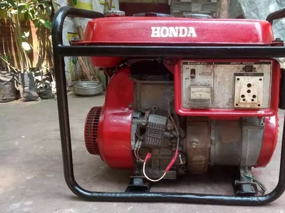 Honda generator 2000 Watt Good CONDITION