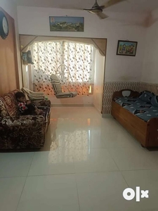 URGENT SALE 2 BHK flat at low price due to transferable job