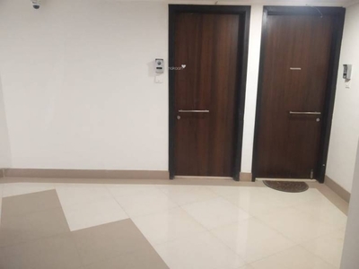 1040 sq ft 2 BHK 2T Apartment for rent in JP Decks at Malad East, Mumbai by Agent Parasrampuria Realtors