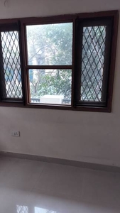 300 sq ft 1RK 1T BuilderFloor for rent in Project at Freedom Fighters Enclave, Delhi by Agent SR Estate