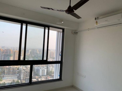 900 sq ft 2 BHK 2T Apartment for rent in Sunteck City Avenue 2 at Goregaon West, Mumbai by Agent PropAccess Group