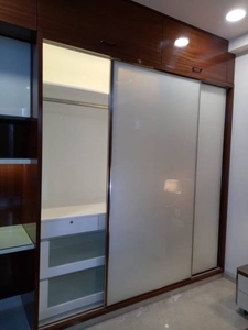 990 sq ft 2 BHK 2T Apartment for rent in Indiabulls Blu Tower B at Worli, Mumbai by Agent SSC Consultant