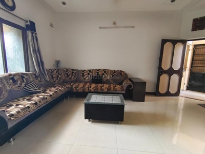 2 BHK Flat for rent in Maninagar, Ahmedabad - 900 Sqft