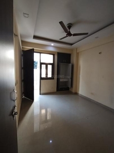 2 BHK Flat for rent in Sector 73, Noida - 1000 Sqft