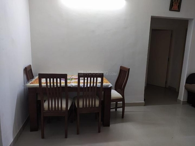 2 BHK Flat for rent in Vaishno Devi Circle, Ahmedabad - 1210 Sqft
