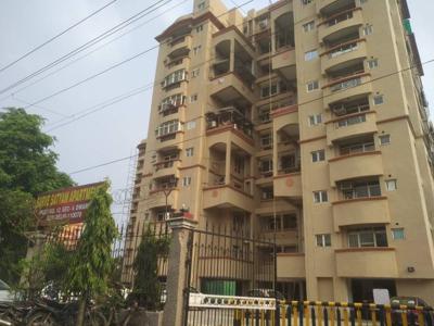 1600 sq ft 3 BHK 2T Apartment for sale at Rs 2.45 crore in CGHS Sarve Satyam Apartment in Sector 4 Dwarka, Delhi