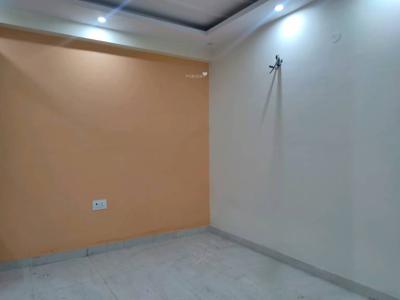 810 sq ft 2 BHK 2T SouthWest facing Completed property Apartment for sale at Rs 37.00 lacs in Ajay ARS Apartments in Janakpuri, Delhi