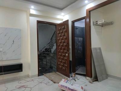 810 sq ft 2 BHK 2T West facing Completed property Apartment for sale at Rs 37.00 lacs in Ajay ARS Apartments in Janakpuri, Delhi