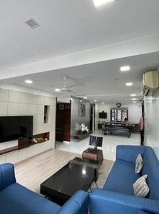6 BHK Flat for rent in Worli, Mumbai - 8000 Sqft