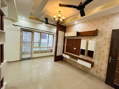3 BHK Flat for rent in Noida Extension, Greater Noida - 1720 Sqft