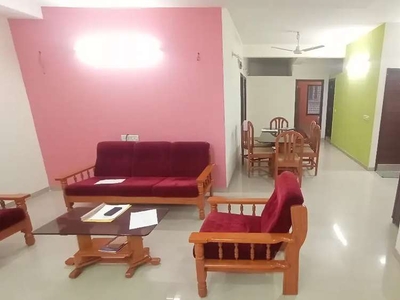 Vastu compliant 3bhk furnish flat for sale in diwalipura
