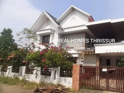House For Sale in Padukkad